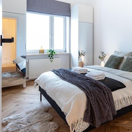 Superapart Andersa 25 Varsovie Extérieur photo